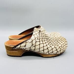 Sanita Shoes Womens 6 White Brown Calf Hair Clog Wooden Platform Animal Print